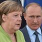 Angela Merkels tætte forbindelse til Vladimir Putin i hele sin lange tid som kansler debatteres lige nu hårdt i den tyske offentlighed. Foto: Ralf Hirschberger/dpa