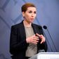 Mette Frederiksen opfordrer på pressemødet til, at man kun ser mennesker fra egen husstand og evt. nogle få andre nytårsaften. Foto: Philip Davali/Ritzau Scanpix