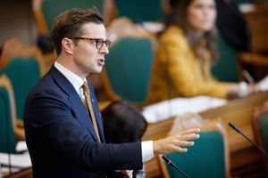 LA går efter otte mandater ved næste folketingsvalg og støtter ikke blå statsministerkandidat for enhver pris.