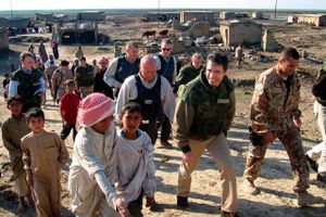 Tirsdag offentliggøres en omstridt udredning om Danmarks krigsdeltagelse i Irak, Afghanistan og Kosovo. Jyllands-Posten svarer her på syv centrale spørgsmål i sagen.
