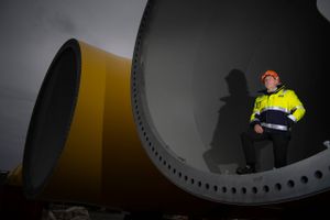 Efter blot to og et halvt år stopper den garvede havvind-mand, Anders Søe-Jensen, i Bladt Industries.