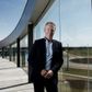 »Det er for tidligt at sige, at de syv mia. kr. er urealistisk. Det, der står klart, er, at vejen til de syv mia. kr. bliver anderledes, end vi troede,« siger Niels Duedahl, topchef i SE om koncernens omsætningsmål.