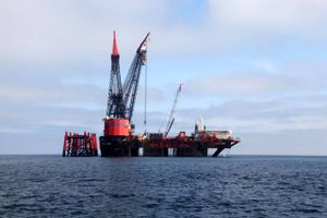 Fundamentet til Hejre-platformen blev installeret i Nordsøen i maj 2014, men platformen dukkede aldrig op. I dag har Dong-ledelsen udskudt Hejre-feltet på ubestemt tid. Foto: Dong Energy