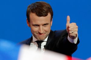 Emmanuel Macron gik videre til anden runde af det franske præsidentvalg. Foto: Christophe Ena/AP