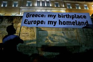 Grækenlands kreditorer holder pause fra krisemøder og forhandlinger til efter på søndag, siger minister.