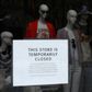 J. Crew blev den første store detailtøjkæde, der ikke længere kunne holde sig kørende pga. coronakrisen. Selskabet går i gang med en større restruktureringsplan, så noget af virksomheden, bl.a. onlinehandel, kan fortsætte. Foto: Angela Weiss/AFP