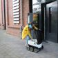 Nye, digitale handelsformer og teknologier er på dagsordenen i detailhandlen. Lige nu tester det tyske transportselskab Hermes eksempelvis små robotter, som kører rundt i Hamborg for at levere varer til forbrugerne. PR-foto.