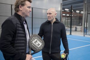 Thomas Gravesen og Jens Poulsen er to blandt mange danske velhavere, der investerer stort i den fremadstormende sport padel tennis. Det er ikke for pengenes skyld, men det er en god investering, lyder det. 