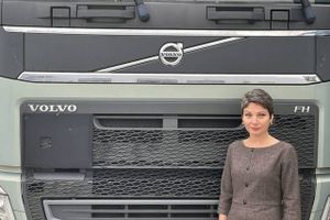 PROFILEN: Ionela Linca, der er ny økonomidirektør i Volvo Trucks, kommer ikke til at tage ledelsesstilen fra hjemlandet Rumænien med til Danmark.