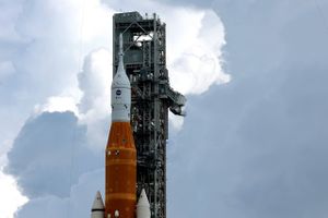 Det er anden gang indenfor kort tid, at NASA bliver nødt til at udskyde affyringen af raketten "Artemis 1".