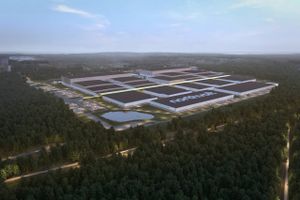 Som et europæisk modstykke til Teslas Gigafactory er svenske Northvolt nu klar til at producere batterier til elbiler i stor skala. En række bilproducenter i Europa satser på batterier herfra.