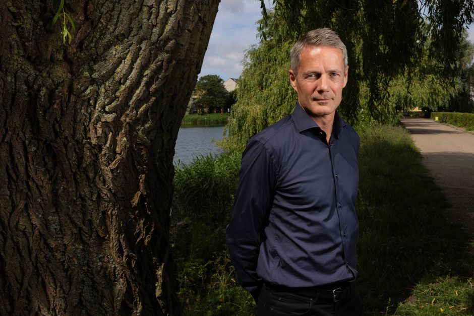 Fra nytår blev bagmandspolitiet lagt i graven og erstattet af en dansk udgave af FBI. Jens-Christian Bülow er manden i toppen af pyramiden i de nye enheder, der skal jagte erhvervslivets kriminelle.  