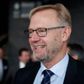 Jyske Banks ordførende direktør, Anders Dam, er frustreret over, at politikerne ikke samler de lavthængende skattefrugter op, før de udskriver en ekstra skatteregning til finanssektoren. Foto: Jens Dresling