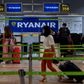 En strejke fra personalemedlemmer hos Ryanair og Brussels Airlines over løn- og arbejdsvilkår tvang aflysningen af snesevis af flyvninger i Europa i sidste weekend, og problemet ventes at blive større hen over højsæsonen. Foto: Oscar Del Pozo/AFP