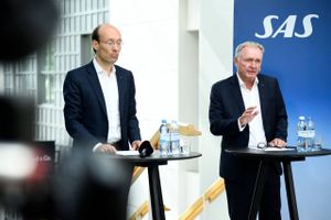 Især finansielle investorer med speciale i luftfart er interesseret i at skyde penge i SAS, siger bestyrelsesformand Carsten Dilling. Men risikoen for udsalg af aktiver er ikke helt væk.