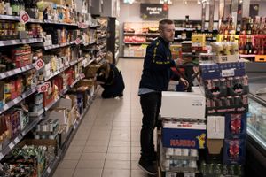 Netto-kæden under Dansk Supermarked har de seneste år åbnet flere nye butikker der før rummede den nu lukkede Kiwi-kæde - som her i Malling syd for Aarhus. Foto: Laura Bisgaard Krogh