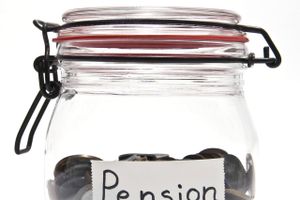 Går din pensionsformue til dine arvinger eller til de øvrige opsparere, når du dør. Det afhænger helt af, hvor du sparer op til alderdommen.