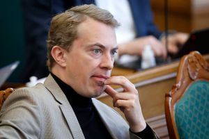 Tidligere medlem af EU-partiet Meld kan ikke genkende egen underskrift på indmeldelsesblanket.
