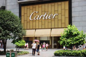 Richemont Group står bag Cartier, Montblanc og en række andre kendte luksusbrands. Foto: Imaginechina via AP Images.