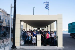 Grækenland genoptager livebriefinger om coronaudviklingen efter en uge med rekordstore smittetal.