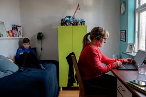 Over halvdelen af private og offentlige ledere svarer i et stort studie, at hjemmearbejde under coronakrisen har givet mere produktive medarbejdere end forventet.