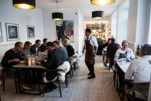 Det sker, efter den aarhusianske toprestaurant i marts indgav en konkursbegæring og lukkede ned.