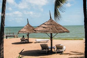 Evason Ana Mandara Six Senses-hotellet i Nha Trang har privat strand med udsigt til turkisblåt hav. Foto: Stephen Freiheit