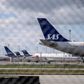 SAS fyrer 5000 medarbejdere på grund af Corona. Her er det parkerede fly i Københavns Lufthavn. Tirsdag 28. april 2020.
