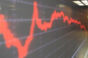 Analytikerne erkender, at med deres forventninger om kursfald og rentestigning kan det virke lidet attraktivt at gå ind i obligationer nu.