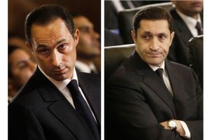 Gamal Mubarak og Alaa Mubaraks, Hosni Mubaraks to sønner, er begge dukket op som kunder hos Credit Suisse efter det store datalæk. Foto: Uncredited/AP/Ritzau Scanpix
