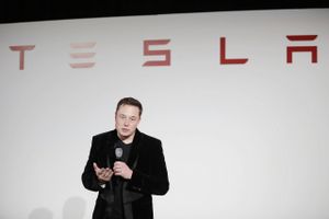 Teslas topchef Elon Musk har flere gange brugt tallene 69 og 420 i sine tweets om priser. Tallene hentyder til både sex og cannabis - og nu også den seneste pris på en Model S.  Foto: Marcio Jose Sanchez