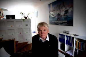 På grund af skattesagen besluttede daværende minister Thor Möger Pedersen (SF) i marts 2012 at sende Peter Loft hjem fra ministeriet. Han har fået løn lige siden, men har ikke arbejdet. 