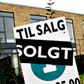 Priserne på både ejerlejligheder og parcelhuse er steget det første halvår af 2015. Stigningen på huse er dog ikke så ildevarslende som den på lejligheder.