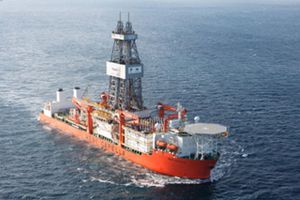 ExxonMobil har valgt at betale 125 mio. dollars for at ophæve kontrakten på at chartre boreskibet "West Capella". 