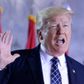 Mens aktiemarkedet helt generelt har taget pænt imod den nye amerikanske præsident, har uro omkring hans person i de seneste dage skabt turbulens på markedet. Foto: AP/Olivier Douliery