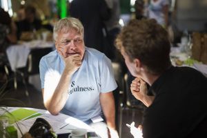 Mens valget nærmer sig, holder Alternativet fortsat muligheden åben for ikke at pege på S-formand Mette Frederiksen som statsminister.