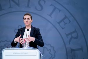 En skelsættende rapport om minksagen med en ekstremt alvorlig kritik ryster dansk politik. Nu rejser spørgsmålet sig, om det er nok til at aktivere det tungeste, juridiske apparat i Danmark: en rigsretssag. Juraprofessorer er enige.