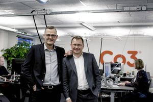 Christian Søgaard Poulsen, direktør for Co3 (tv.) og Torben Ryttersgaard, direktør for Visma Consulting. Foto: Visma