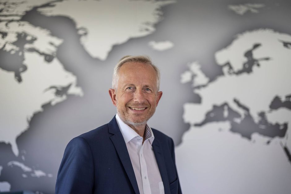 60 år lørdag: Ulrik Friis Dahl, direktør for Danish Export Association, var som ung med til at bringe en kopi af et dansk slot og designkunst fra Danmark til Japan.