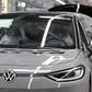Volkswagen vil mangedoble salget af elbiler. Den tyske bilkoncern afsætter 120 mia. kr. til investeringer i elbiler, digitalisering og selvkørende biler. Foto: Hendrik Schmidt/Ritzau Scanpix