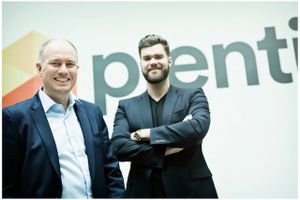 Peter Mægbæk (tv.) medstifter og direktør hos Plenti og kompagnonen Morten Strunge. 
