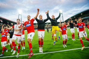 Superligaen har været gennem en rivende udvikling gennem de seneste år. Det mener i hvert fald et panel, som Jyllands-Posten har samlet, af flere eksperter, der har dansk fodbold helt inde på livet.