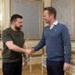 Udenrigsminister Jeppe Kofod mødte i begyndelsen af maj den ukrainske præsident i Kyiv. Foto: Ukrainian Presidential Press Service/Handout via REUTERS