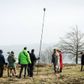 Viborg er ved at udvikle sig til en regulær filmby. Her er det optagelserne til filmen ”Emma og Julemanden – jagten på Elverdronningens hjerte”, som er i fuld gang på toppen af den jyske højderyg. Foto: Jens Henrik Daugaard