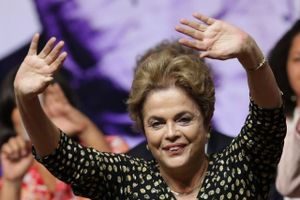 Brasiliens nu suspenderede præsident Dilma Rousseff har kaldt rigsretssagen imod sig for et statskup. (AP Photo/Eraldo Peres)