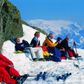 I solen oppe på bjerget i norske Hemsedal kan det være svært at forholde sig til, at der kan ske ulykker på vej ned igen.