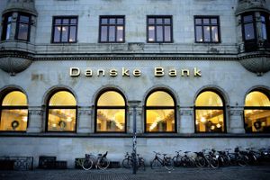 Pensionskunderne i Danske Bank vil fra næste år få et længere varsel om pensionsskatten.
