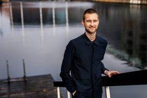 30 år onsdag: Nikolaj Bomann Mertz er marketingchef i Nord Investments, og han er glad for at være en vigtig del af en ung virksomhed.