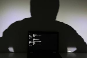 Ukendte hackere har stjålet over tre milliarder kroner fra en af Japans største handelsplatformer for kryptovaluta. Tyveriet understreger igen behovet for yderligere sikkerhed. Foto: Lisa Forster/picture-alliance/dpa/AP Images