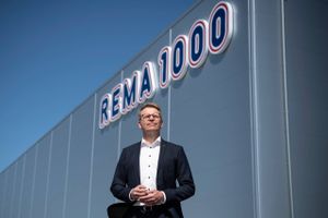 Den norske discountkæde Rema 1000's fremgang på det danske marked må vække bekymring hos rivalerne. Efter købet af Aldis danske butikker og et rekordregnskab står Rema til at fortsætte succesen.